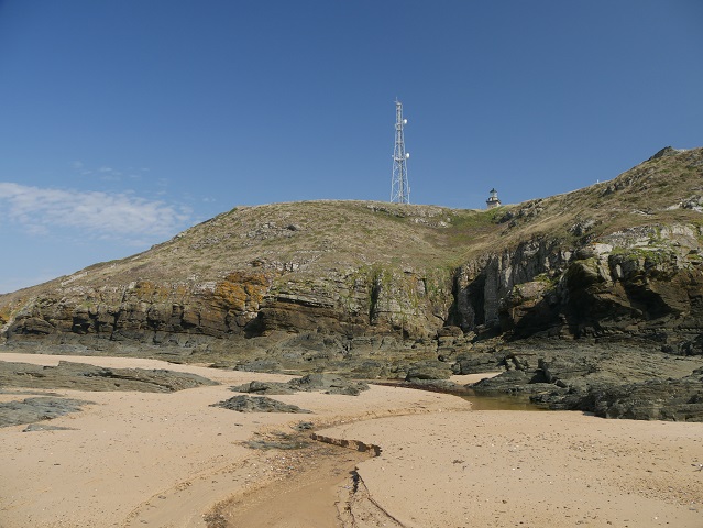 Blick vom Strand auf das Cap Carteret