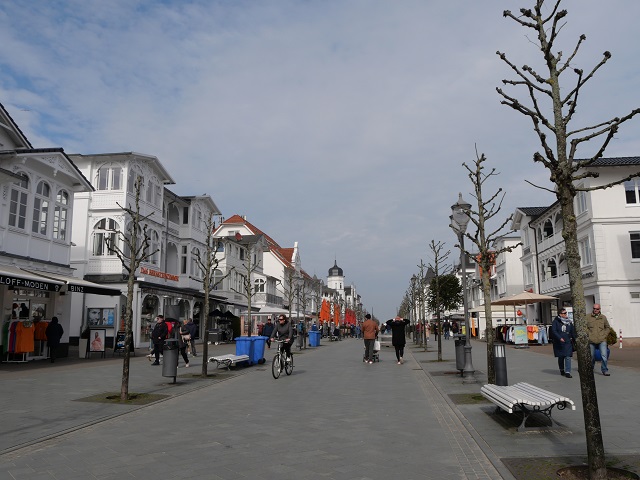 Die Hauptstraße im Ostseebad Binz