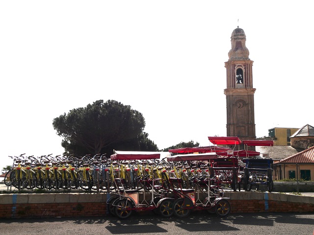 Radverleih am Radweg auf der Bahntrasse Imperia-San Remo - Pista Ciclabile