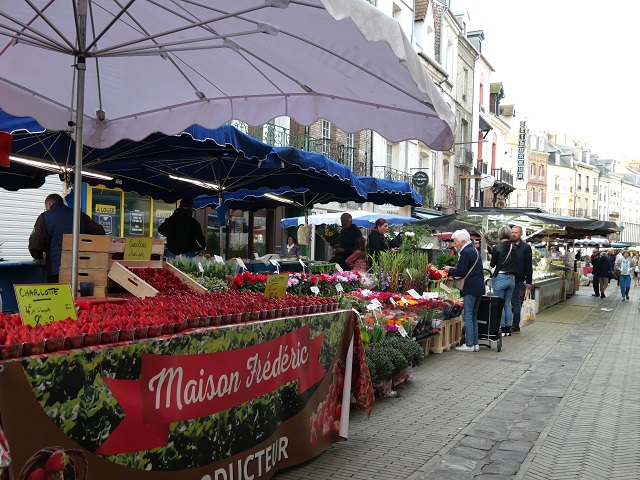 Wochenmarkt in Dieppe