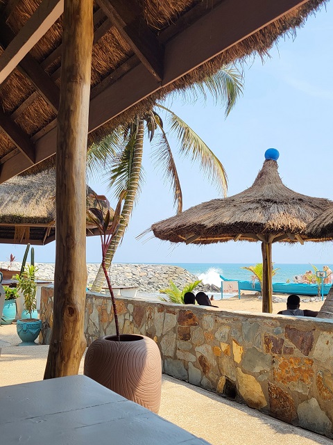 Im Oasis Beach Club, Cape Coast